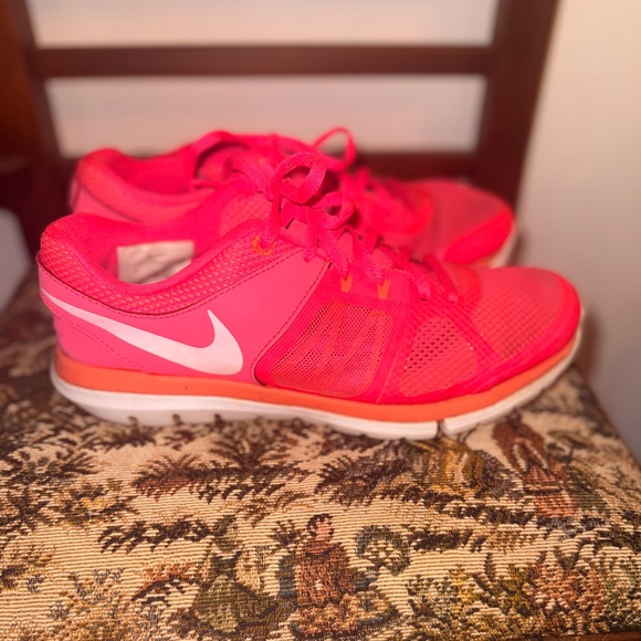🔥 Nike Flex Women’s Training Running Shoes – Hot Pink / Orange – Size 8 - Picture 9 of 14